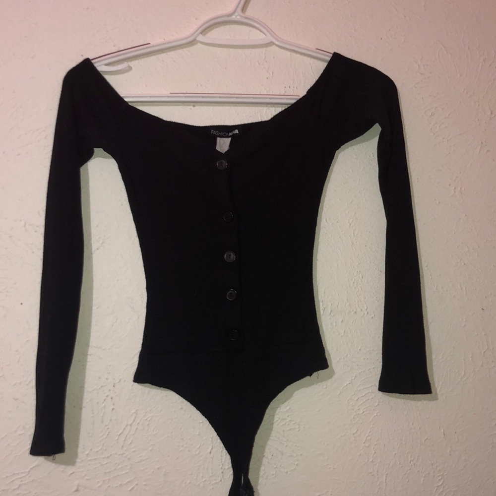 Fashion nova longsleeve button up bodysuit